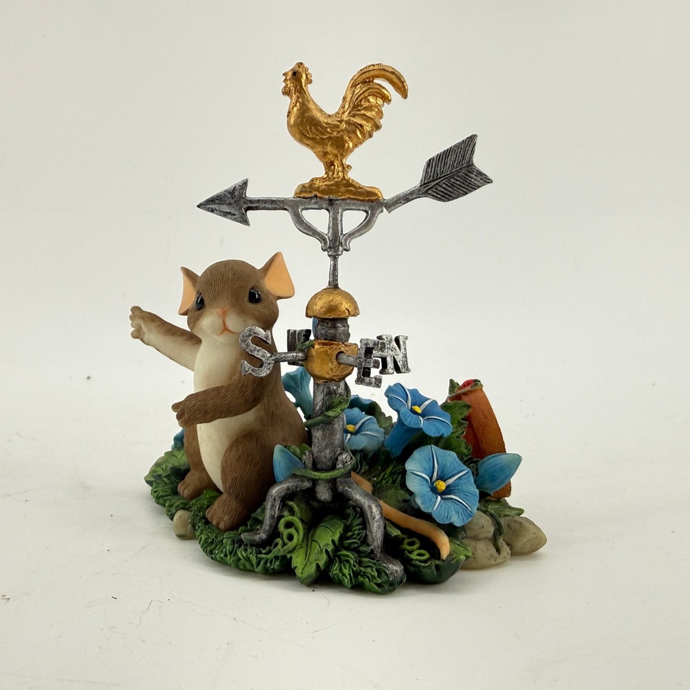 Charming Tails Figurine Mouse with Weather Vane & Blue Flowers Small‎ Multicolor